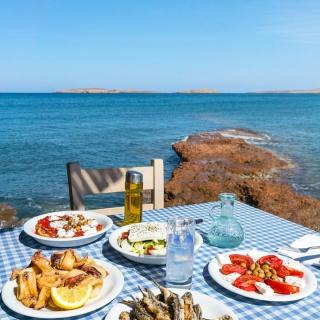 Counting down to these summer moments in Greece... 🌞 where every meal is a feast for the senses and the Aegean Sea whispers in the background. 🌊 #GreekSummer #AegeanDreams 🇬🇷✨ 📷 Photo by @nazothecook