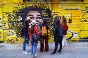 [b]Alternative Things to Do in Athens:[/b]